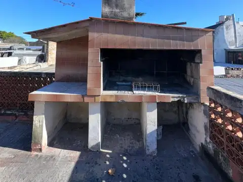 Departamento en Venta en Azcuenaga, USD 35.000