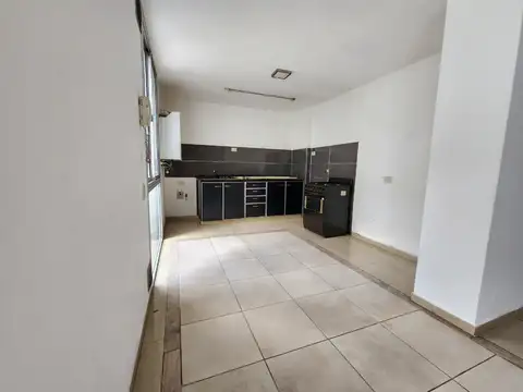 Departamento en Alquiler en General Paz, $ 700.000