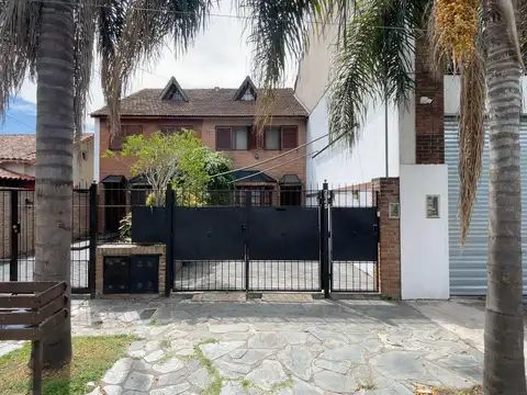 VENTA DÚPLEX 5 AMBIENTES EN OLIVOS