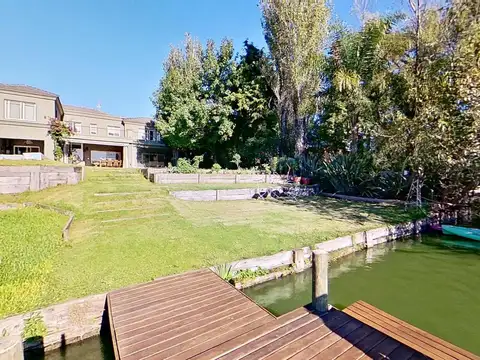 Casa en Venta de 4 dormitorios