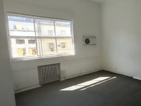 Av Pte Roque Saenz Pena 1100, Piso 8