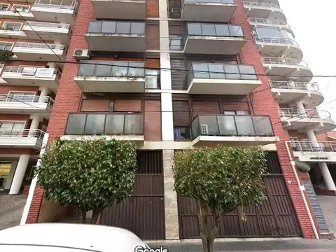 *DEPARTAMENTO DE 2 AMBIENTES EN ALQUILER ZONA CENTRICA*