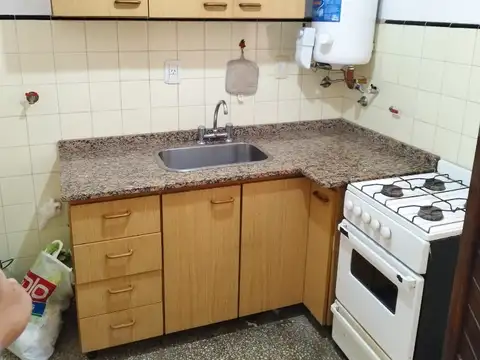Departamento 2 ambientes con 1 baño