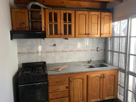 Depto Tipo Casa 3 ambientes con 1 baño