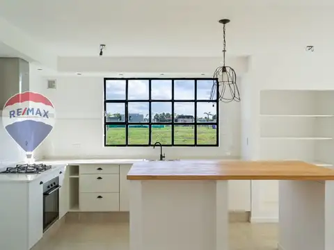 CASA 4 AMBIENTES EN VENTA LAGOS DE CANNING II