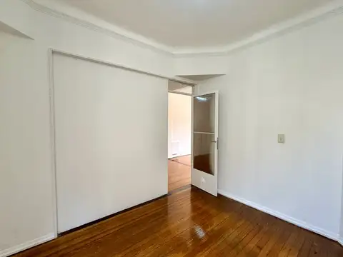 Paraguay 400, Piso 5