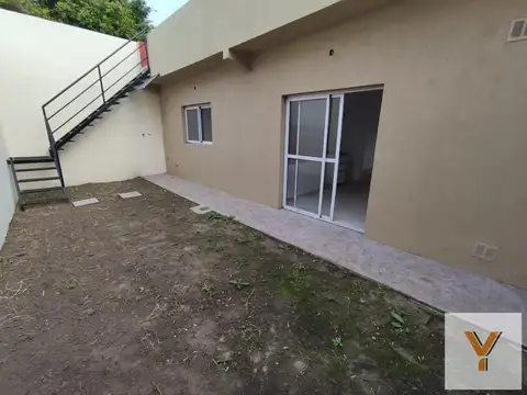 Depto Tipo Casa en Venta 1 año
