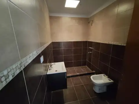 Depto Tipo Casa en Venta en Remedios de Escalada, USD 75.000