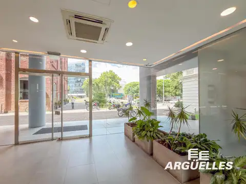 Avenida Gorriti al 100