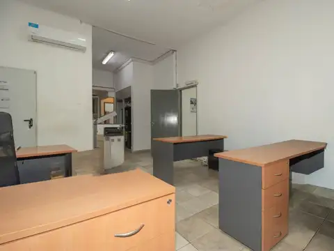 Galpon en Venta en Paternal, USD 2.850.000