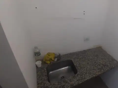 Local en Venta en San Andres, USD 45.000