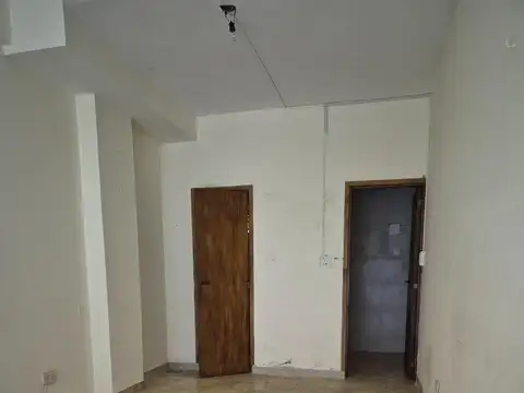 Local en Venta, 3 x 10