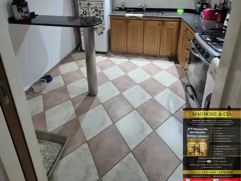 Depto Tipo Casa 2 ambientes con 1 baño