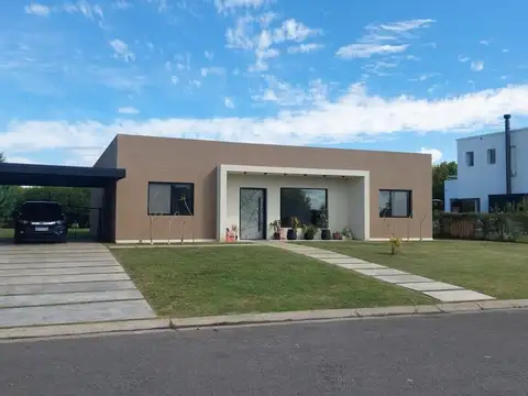 Casa en Venta de 5 dormitorios