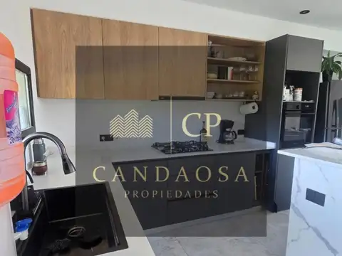 MGM. Hermosa Casa Venta en Haras Santa María Escobar