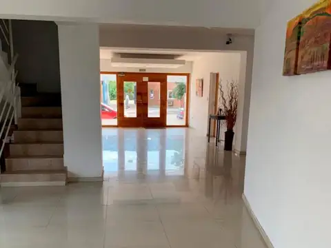 Avenida Argentino Valle 700