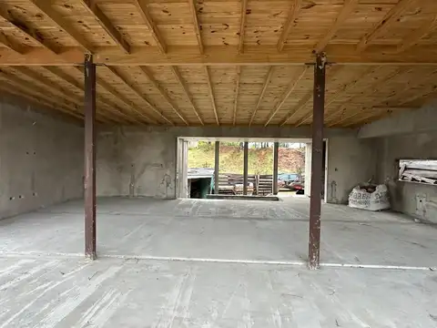 Casa 5 ambientes con 2 baños