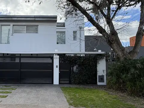 Casa en Venta en City Bell, Partido de La Plata