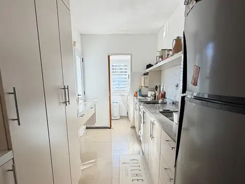 Casa en Venta en City Bell [Cod: 7450-237]