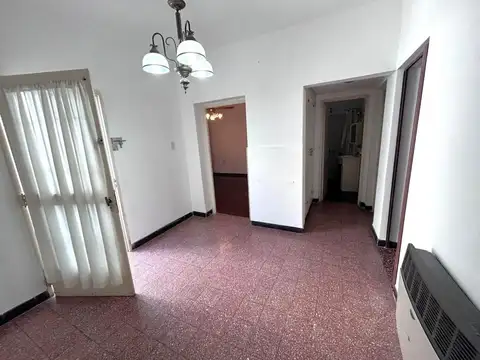 Casa en Venta en Lisandro De La Torre, USD 69.900