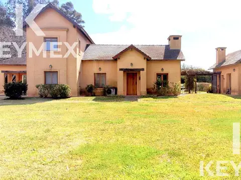 VENTA DE CASA DE 4 DORMITORIOS EN CAMPOS DE ROCA