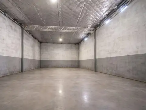 Galpón de 950m2 en alquiler Ciudadela Acceso Oeste