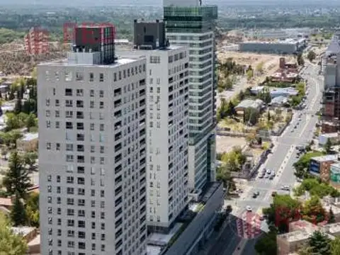 Vende Departamento en el Hilton Central Tower