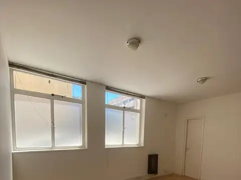 Oficina en Alquiler en Mendoza, $ 400.000