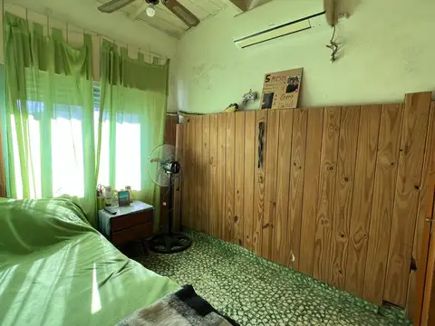 Casa en Venta con 5 cocheras