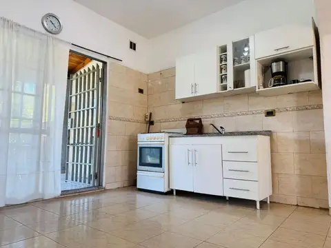 VENTA CASA 3 AMB ITUZAINGO PARQUE
