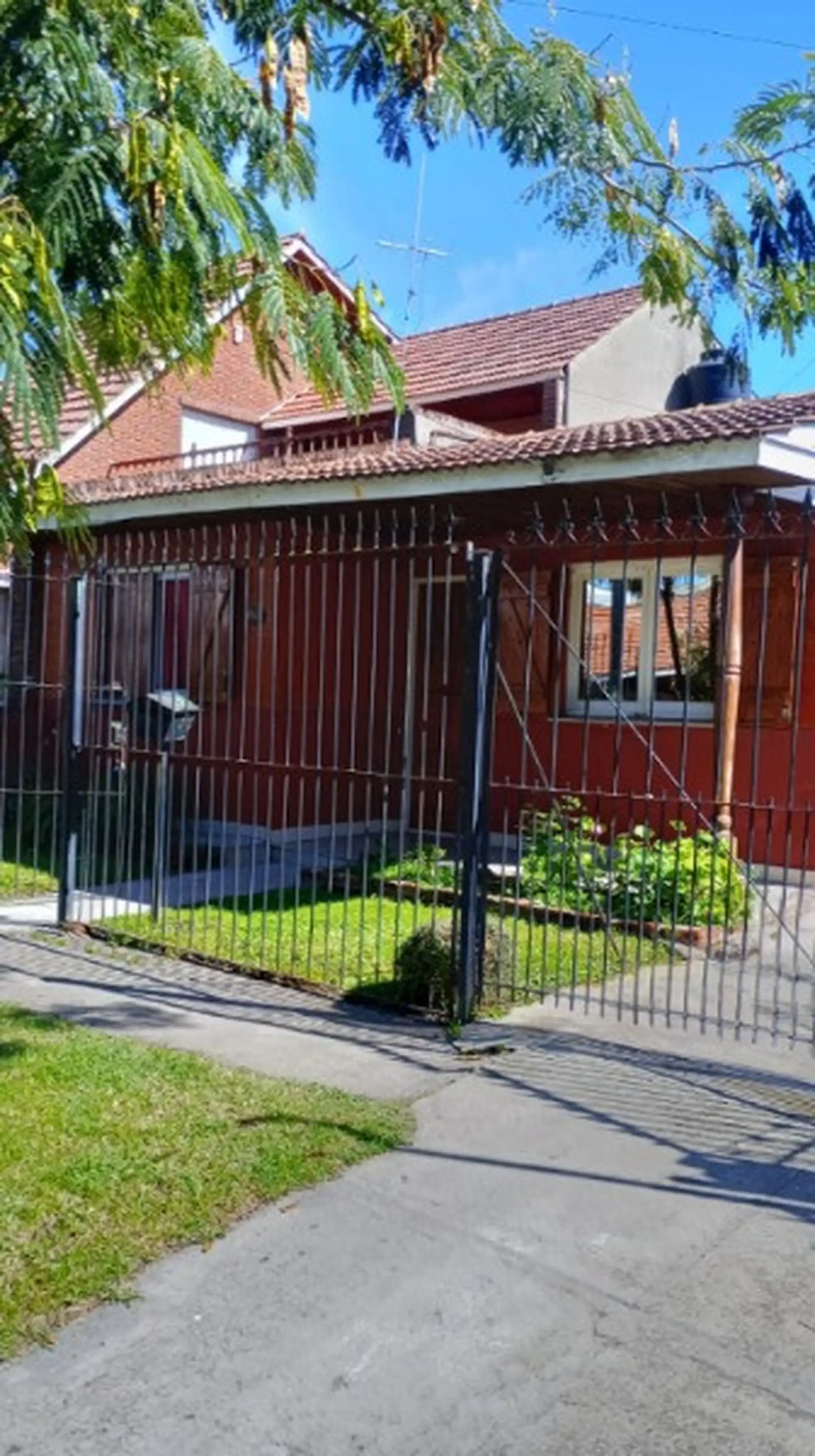 VENTA DOS CASAS EN BLOCK EN COLINAS DE PERALTA RAMOS