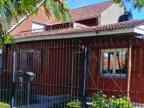 VENTA DOS CASAS EN BLOCK EN COLINAS DE PERALTA RAMOS 