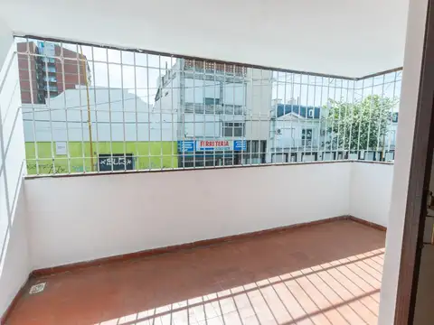 Venta departamento 2 dorm. con cochera zona centr0
