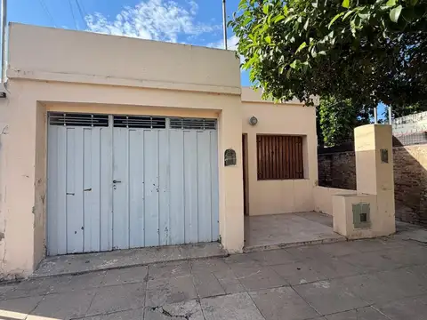 VENTA CASA + DPTO B° CONSOLATA