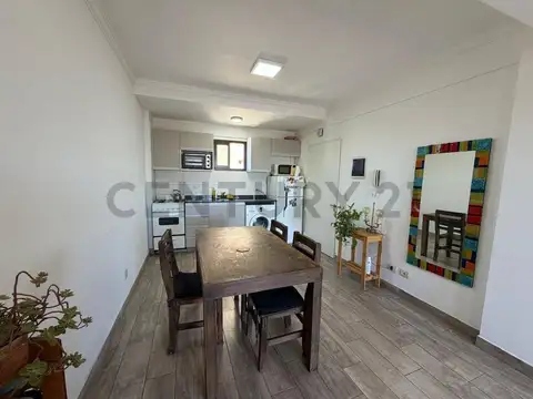 VENTA FLORESTA MONOAMBIENTE DIVISIBLE C BALCON