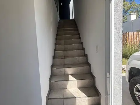 Casa en Venta en Pilar del Este - Santa Elena, USD 162.000