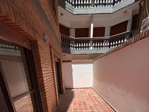 Departamento en Alquiler 1 dorm Nueva Cordoba con patio