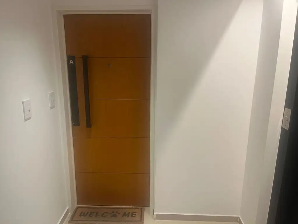 12 e/ 45 y 46 600, Piso 1