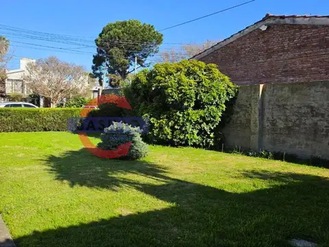 VENTA | TERRENO SOBRE LOTE DE 541 M² EN EXCELENTE ZONA DE VILLA ADELINA