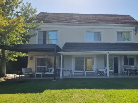 Casa en Venta en Pilar Golf Club, USD 530.000