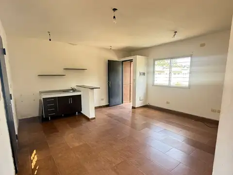 Departamento en venta c/ cochera en Pilar