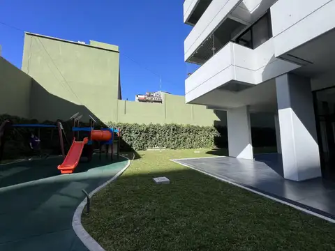 Carlos Calvo 3233 Torre de 15 pisos cerca de la Av en Boedo