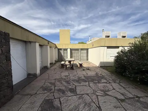 Casa en Venta al Este