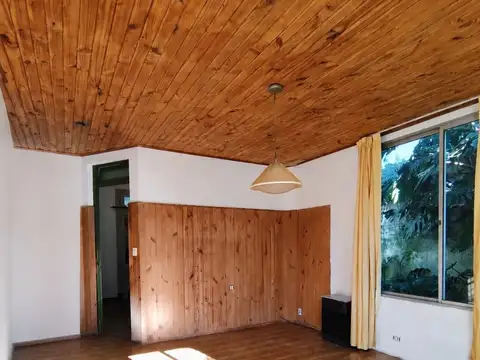 Depto Tipo Casa 3 ambientes con 2 baños