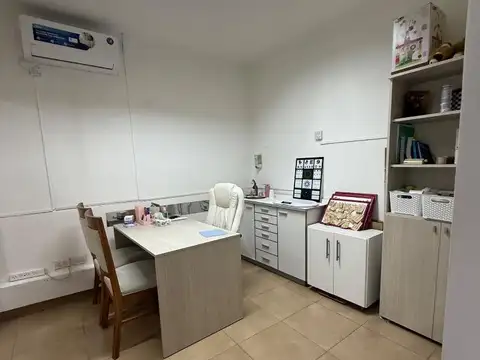 Oficina en Venta al Este