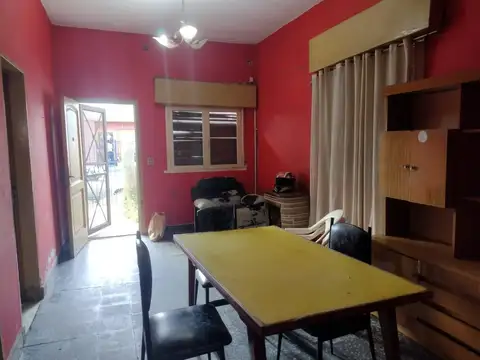 casa 3 amb con local/cochera - J.L.Suarez