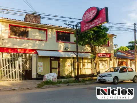 Departamento: Carreras Nº 1212 - Mar de Ajo - C844