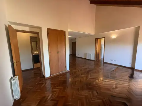 Departamento en Venta en Colinas De Vélez Sarsfield, USD 210.000