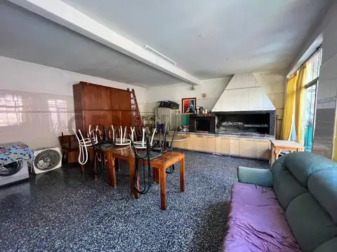 CASA VENTA 5 AMBIENTES LOMAS DEL MIRADOR