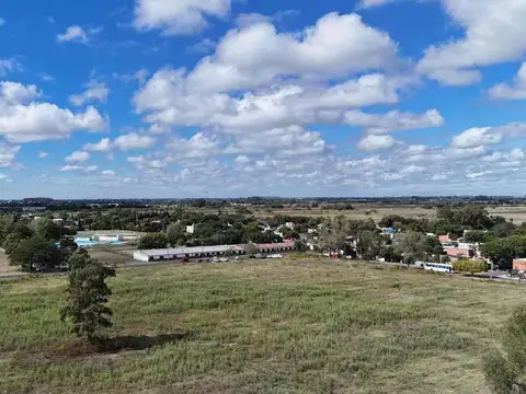 Avda. Mariano Moreno y Zaracondegui